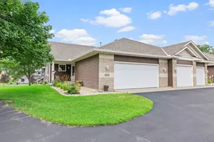 6228 Creekview Ln N, Brooklyn Park, MN 55443 - Photo 8