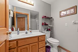 6228 Creekview Ln N, Brooklyn Park, MN 55443 - Photo 38