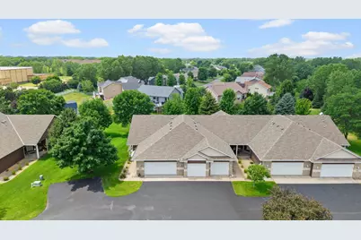 6228 Creekview Lane N, Brooklyn Park, MN 55443 - Photo 4