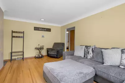 5330 Georgia Avenue N, Crystal, MN 55428 - Photo 6