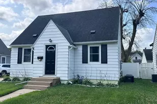 213 11th Ave SW, Austin, MN 55912 - Photo 1