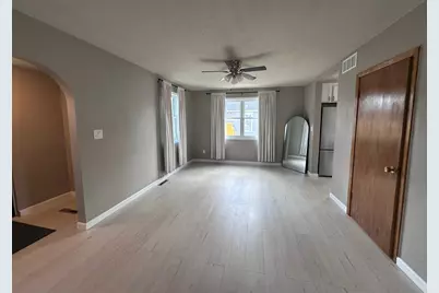 213 11th Avenue SW, Austin, MN 55912 - Photo 8