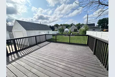 213 11th Avenue SW, Austin, MN 55912 - Photo 2