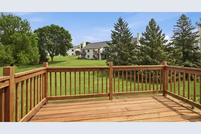 9816 Zinnia Lane N, Maple Grove, MN 55369 - Photo 4