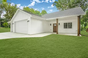 1011 Nokomis St, Alexandria, MN 56308 - Photo 2