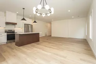 1011 Nokomis St, Alexandria, MN 56308 - Photo 12