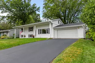 3617 Ensign Ave N, New Hope, MN 55427 - Photo 2