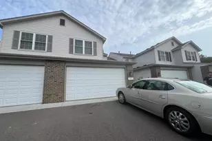 16791 39th Ave N, Plymouth, MN 55446 - Photo 2