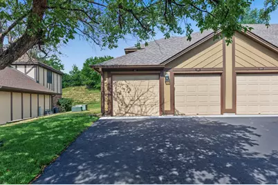 5217 Balmoral Lane, Bloomington, MN 55437 - Photo 32