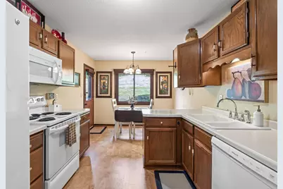 5217 Balmoral Lane, Bloomington, MN 55437 - Photo 6