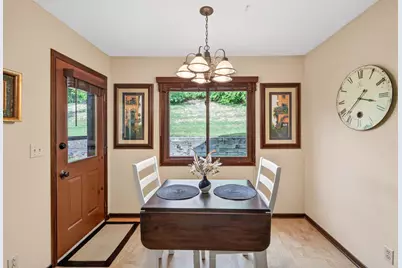 5217 Balmoral Lane, Bloomington, MN 55437 - Photo 10