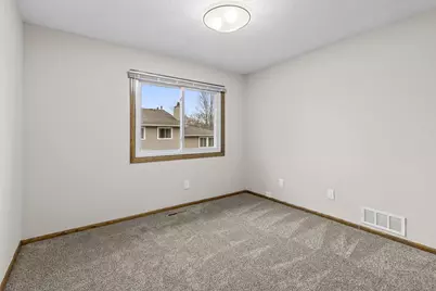 6120 64th Avenue N, Brooklyn Park, MN 55429 - Photo 10