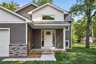 5832 Perry Ave N, Crystal, MN 55429 - Photo 4