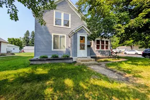 103 3rd St SW, Melrose, MN 56352 - Photo 2
