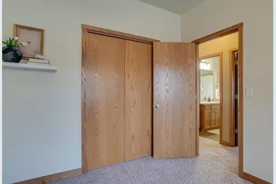 1254 39th Avenue S, Moorhead, MN 56560 - Photo 24