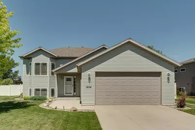 1254 39th Avenue S, Moorhead, MN 56560 - Photo 1