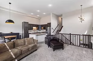 357 Stonewood Pl, Burnsville, MN 55306 - Photo 6