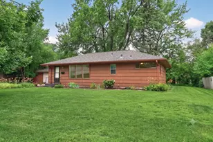 6941 Idaho Ave N, Brooklyn Park, MN 55428 - Photo 2