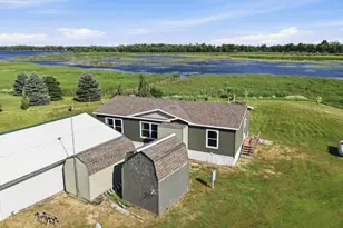 12833 N Beach Ln, Glenwood, MN 56334 - Photo 24