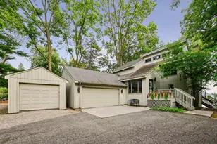 24150 E Cedar Lake Dr, New Prague, MN 56071 - Photo 6