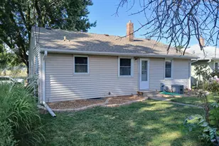 1940 Hoyt Ave E, Saint Paul, MN 55119 - Photo 18