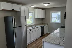 1940 Hoyt Ave E, Saint Paul, MN 55119 - Photo 4