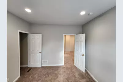 119 10th Avenue S, South Saint Paul, MN 55075 - Photo 10