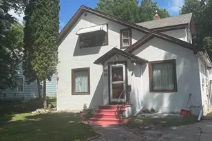 1010 Trott Ave SW, Willmar, MN 56201 - Photo 1