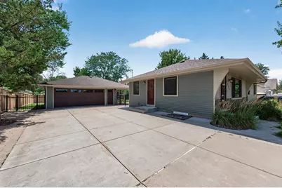 8207 Belden Boulevard S, Cottage Grove, MN 55016 - Photo 4