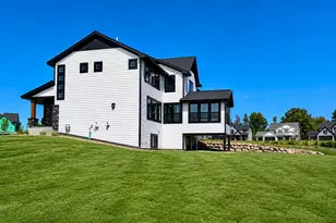 6858 Spruce Ln, Corcoran, MN 55340 - Photo 2