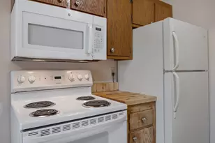 6015 W Broadway Ave, New Hope, MN 55428 - Photo 4