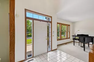 503 Abbey Way, Mendota Heights, MN 55120 - Photo 2