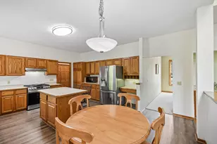503 Abbey Way, Mendota Heights, MN 55120 - Photo 14