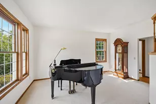 503 Abbey Way, Mendota Heights, MN 55120 - Photo 4