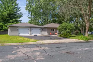 2024 Maple St, Hastings, MN 55033 - Photo 30