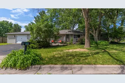 2024 Maple Street, Hastings, MN 55033 - Photo 2