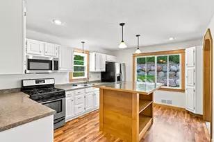 13412 Arden Cir, Burnsville, MN 55337 - Photo 6
