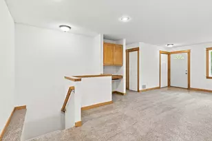 13412 Arden Cir, Burnsville, MN 55337 - Photo 10