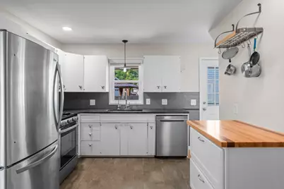 3045 Brunswick Avenue S, Saint Louis Park, MN 55416 - Photo 8