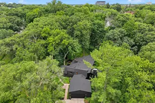 104 Maddaus Ln, Golden Valley, MN 55416 - Photo 46