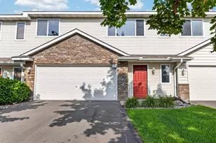 4388 Blakewood Dr, Shakopee, MN 55379 - Photo 1