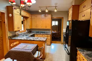 1008 W Ash Ave, Olivia, MN 56277 - Photo 10