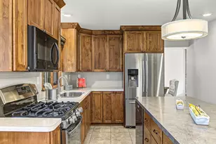 3201 Townview Ave NE, Saint Anthony, MN 55418 - Photo 6