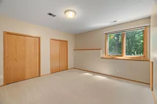 8975 Hunters Way, Apple Valley, MN 55124 - Photo 22