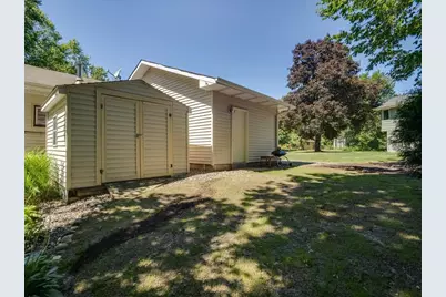 5137 Forest Road, Minnetonka, MN 55345 - Photo 10
