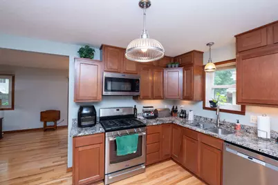 7484 Jeffery Lane S, Cottage Grove, MN 55016 - Photo 8