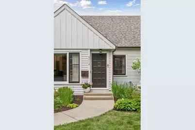 5712 York Avenue S, Edina, MN 55410 - Photo 2