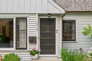 5712 York Ave S, Edina, MN 55410 - Photo 2
