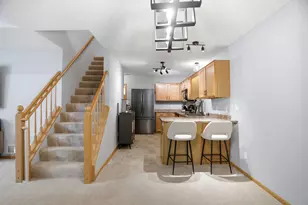 8854 Spring Ln, Woodbury, MN 55125 - Photo 14