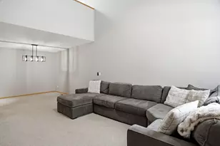 8854 Spring Ln, Woodbury, MN 55125 - Photo 10